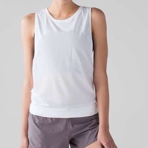 Lululemon white muscle tank size 6